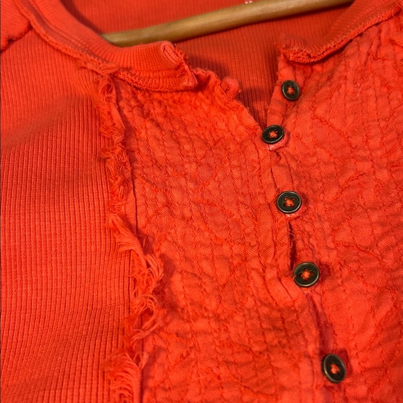 Anthropologie Pilcro Bella Henley Puff Sleeve Top - Picture 12 of 15